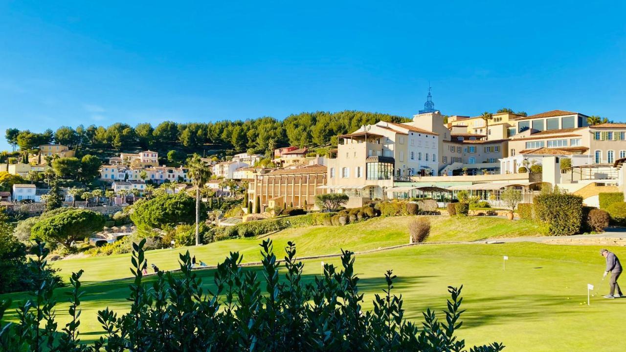 Hameau Des Amandiers-Vue Mer & Golf Saint-Cyr-sur-Mer Buitenkant foto